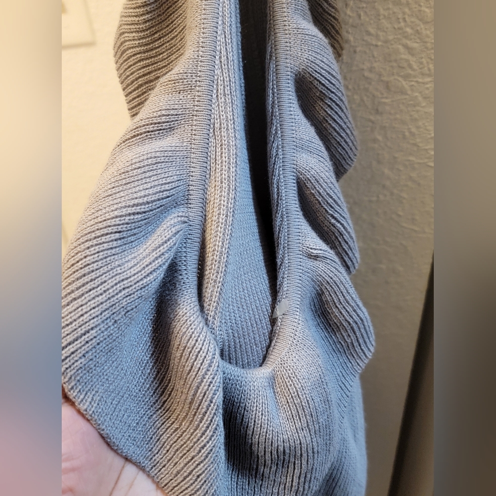 Off Shoulder Ruffled Cutout Sweater - Picture 6 of 8